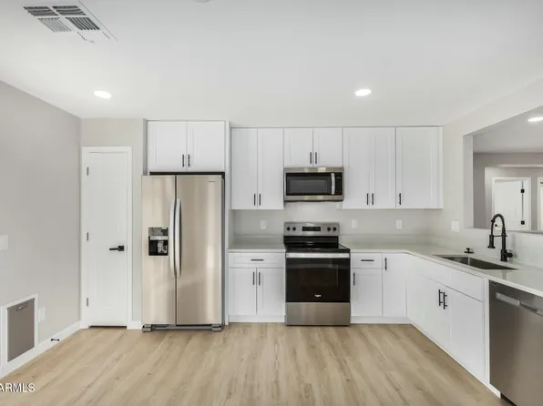 8439 E MESETO Circle, Mesa, AZ 85209