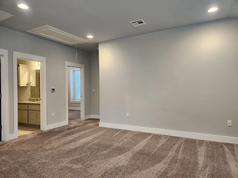 9715 McKnight Loop — Photo 20