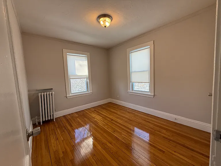 29 Lourdes Ave — Photo 13