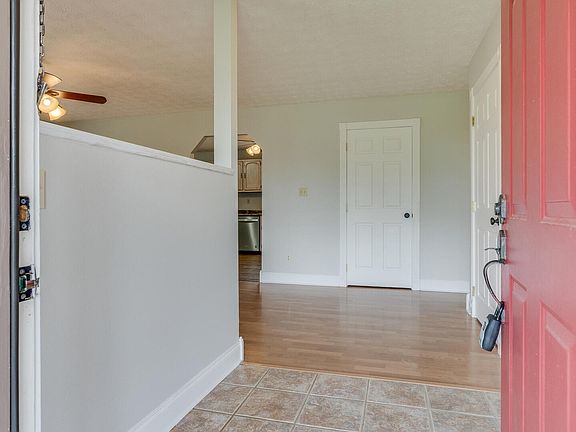 4th image of 600 Skyview Dr