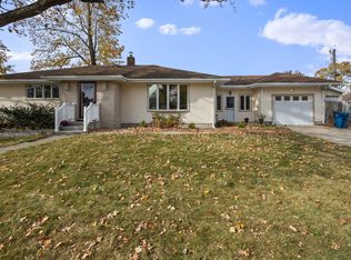 8546 Cottage Grove Ave, Highland, IN 46322