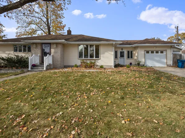 8546 Cottage Grove Ave, Highland, IN 46322