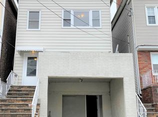 277 Avenue C, Bayonne, NJ 07002