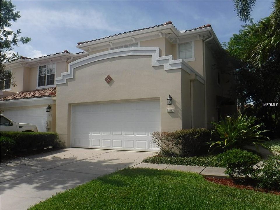 1st image of 134 Valencia Cir