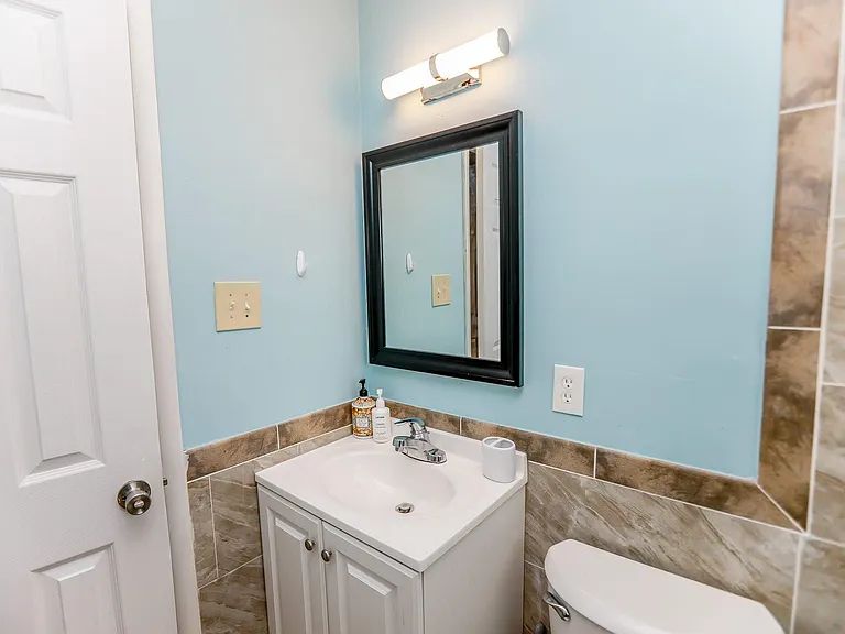 1280 W Ocean View Ave #4 — Photo 6