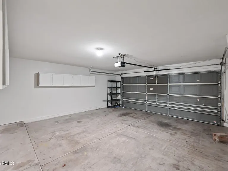 1244 E Angela Dr — Photo 13
