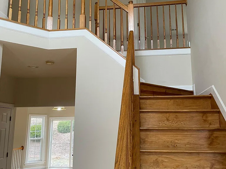 210 Earhart Ct — Photo 10