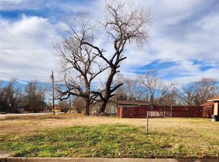 101 Chappell St, Terrell, TX 75160