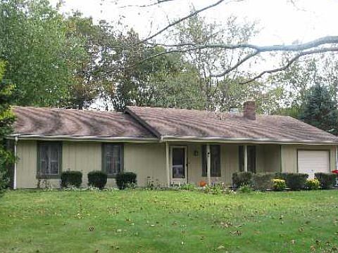 1st image of 69 Patricia Ln