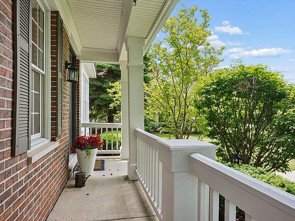2nd image of 1573 Bluestem Ln