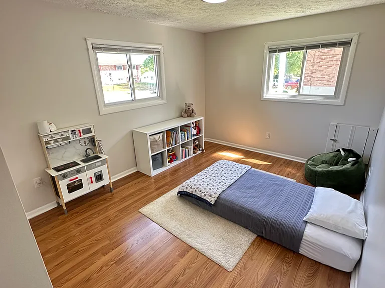 10411 Farrar Ave — Photo 11