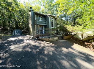 6259 Decker Rd, Bushkill, PA 18324