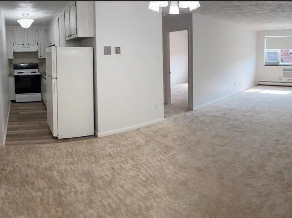 Lexington St Apartments