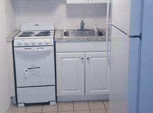 1042 Main St, Malden, MA 02148
