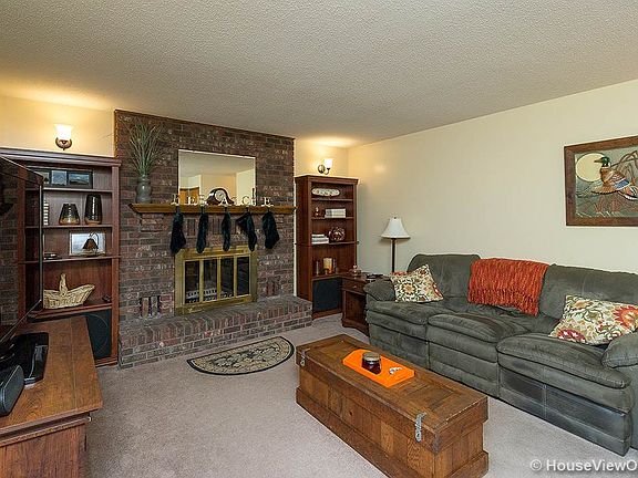4th image of 3906 Annwood Dr