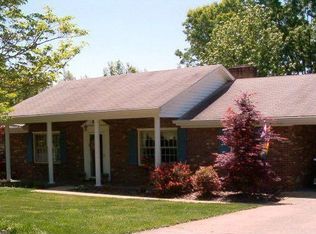 476 Ferndale Dr, Collinsville, VA 24078