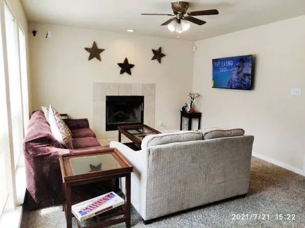 5025 Strummer Dr, North Richland Hills, TX 76180