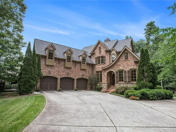 1592 Windsor Pkwy NE, Atlanta, GA 30319