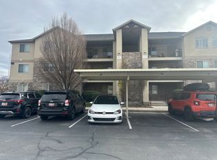 6961 S Village River Ln APT D2, Midvale, UT 84047