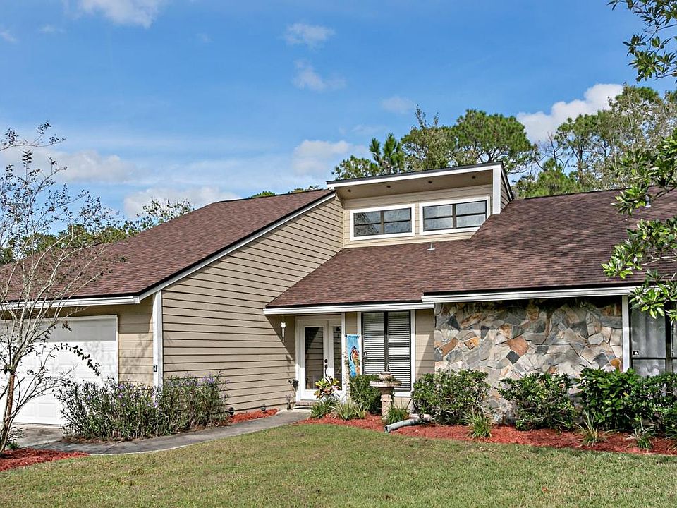 1st image of 11869 Tumbling Oaks Ln
