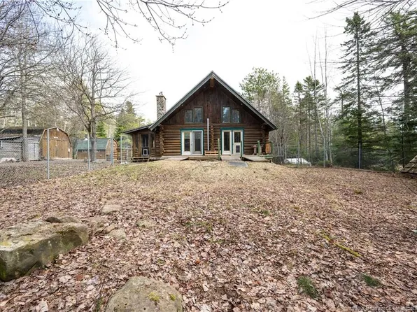 597 Weisner Rd, Moncton, NB E1H 1T6