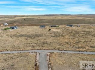 570 Springbrook Ln, Saint Anthony, ID 83445