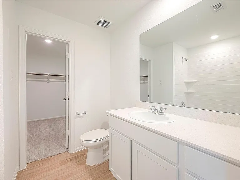 1491 Las Cuevas Dr — Photo 32