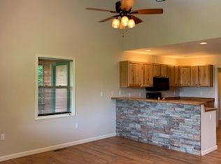 67 Little Peanut Drive Dr, Sylva, NC 28779