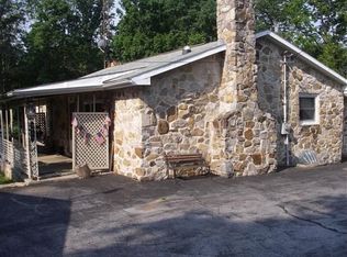 9820 Masters Rd, Waynesboro, PA 17268