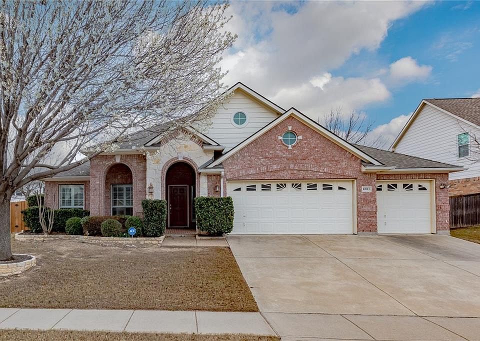 1st image of 10613 Grayhawk Ln