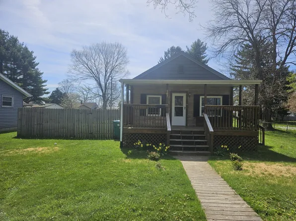 102 Erie St, La Porte, IN 46350