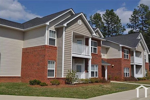 1st image of 3315 Gibbon Dr