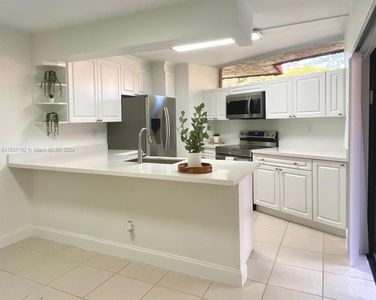 8273 Severn Dr APT B, Boca Raton, FL, 33433