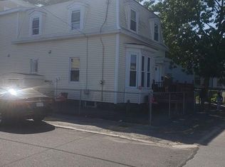 42 Lake St, Lawrence, MA 01841