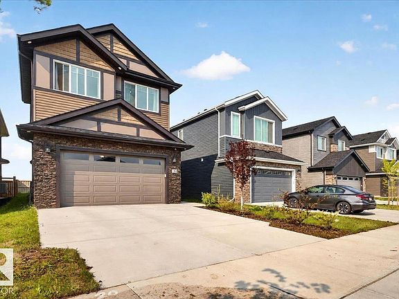 2nd image of 52 Edgefield Way