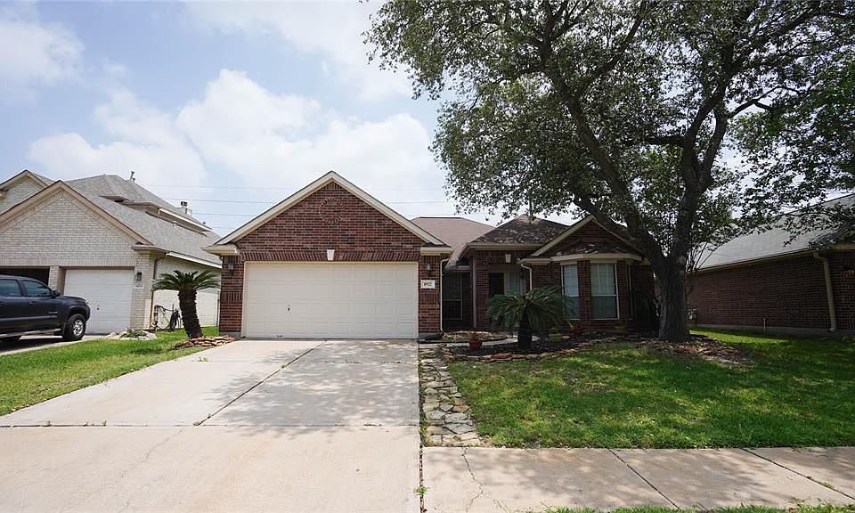 1st image of 8922 Eastcove Cir