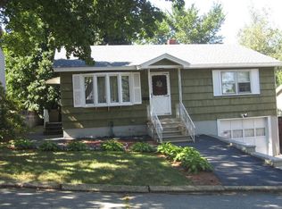 13 William St, Lawrence, MA 01841