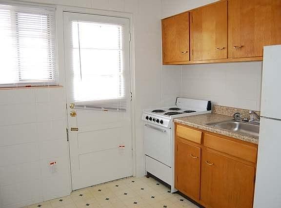 4th image of 1710 Broad St APT 16