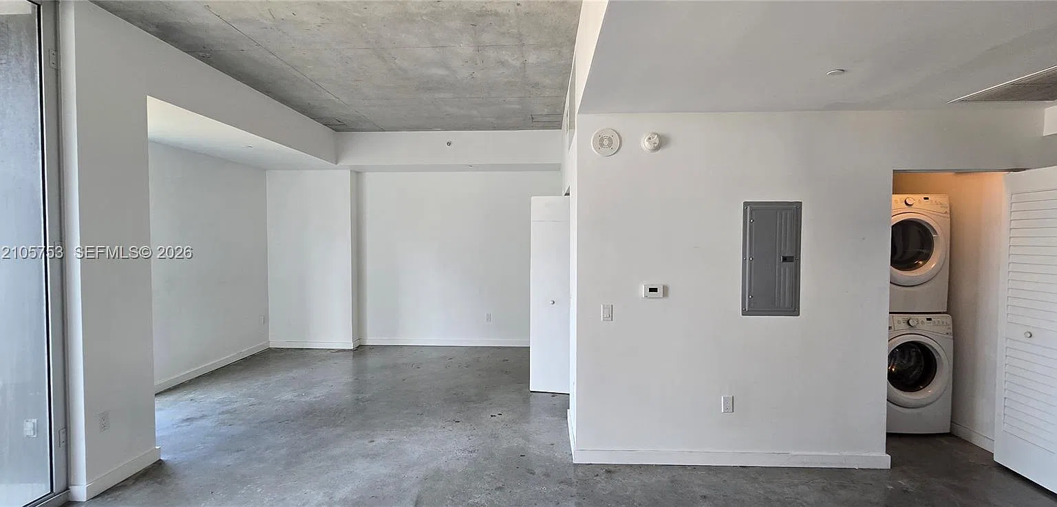 Centro Condo — Photo 4