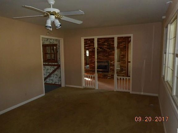 3rd image of 7633 Partridge Rd