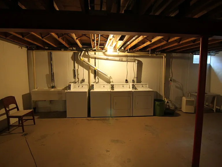 400 Browns Ct — Photo 10