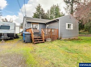 584 SE 5th Ave, Mill City, OR