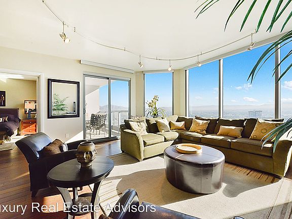 3rd image of 322 Karen Ave Unit 3702