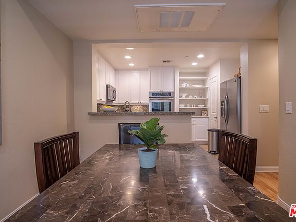 5th image of 5625 Crescent Park W APT 323