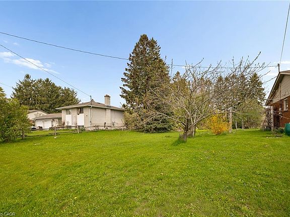 4th image of 146 Carson Dr