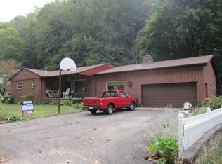Rutledge Rd, Charleston, WV 25311