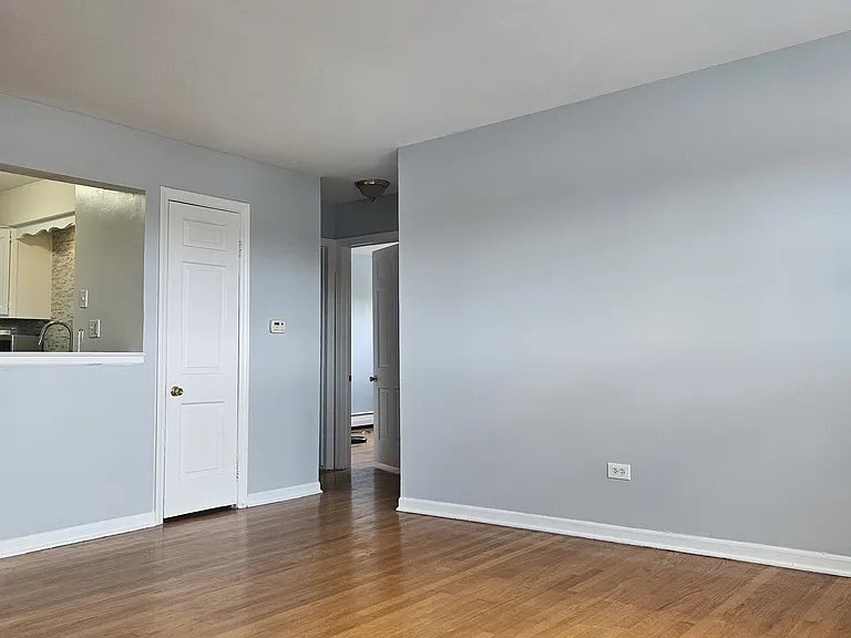 5011 Saint Charles Rd — Photo 6