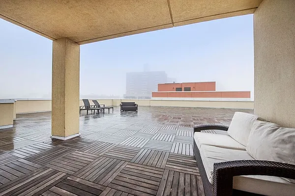 Rented by Bold New York | media 20