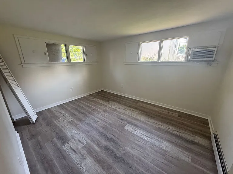 6000 Chambers Hill Rd — Photo 13