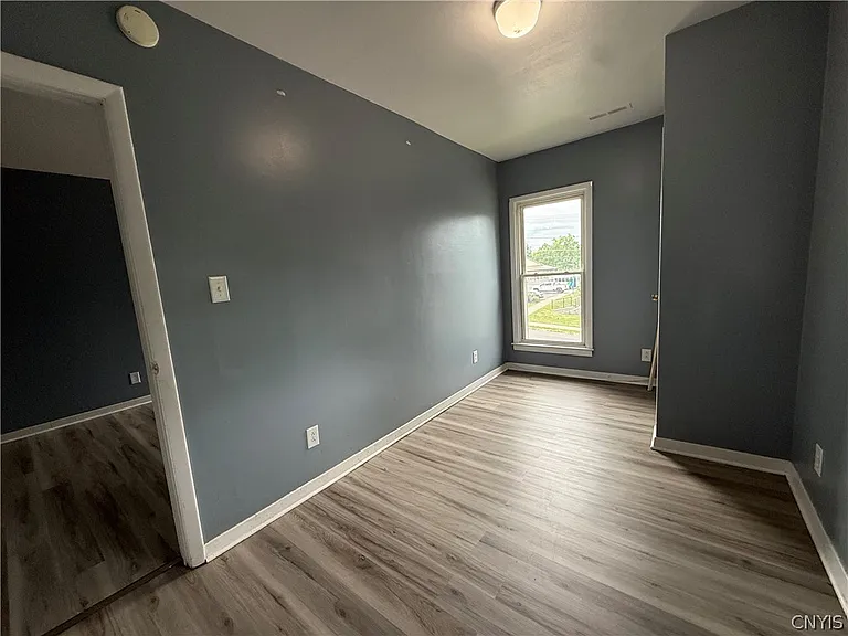 4822 W Seneca Tpke #2 — Photo 6